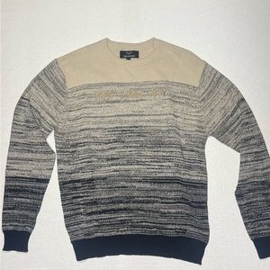 THREADBARE sweater